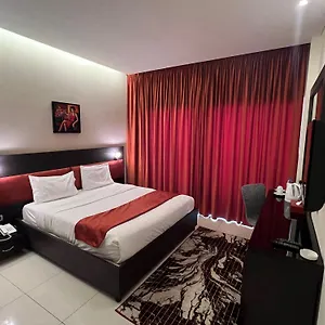 زيارة الفندق